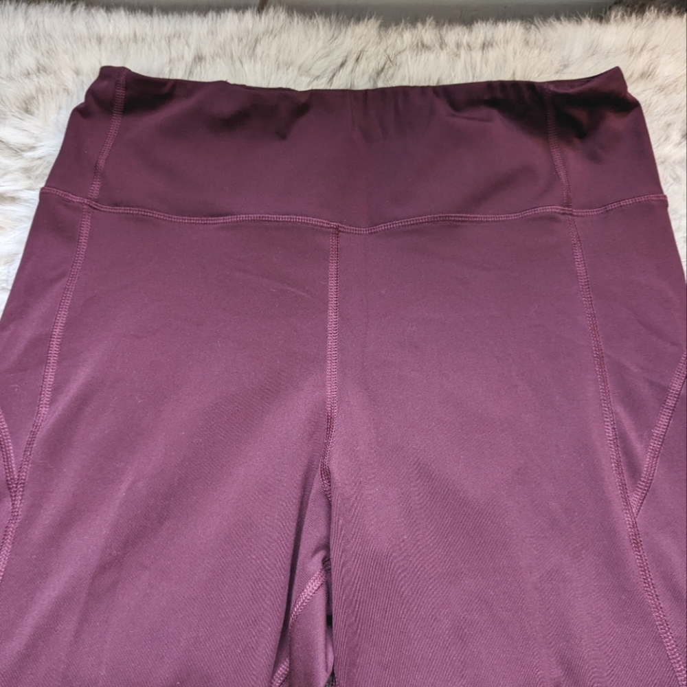 COPY - XL American Eagle, Burgundy colored,high waisted leggings